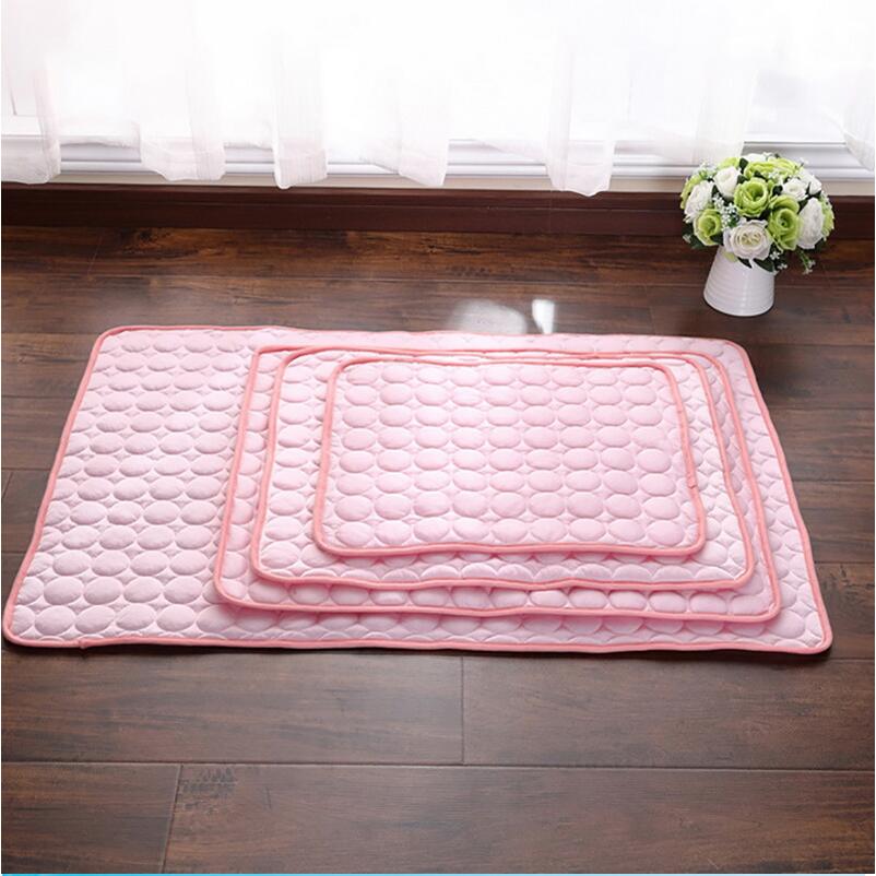 Pet Dog Cat Ice Silk Cold Nest Pad For Cooling In Summer*