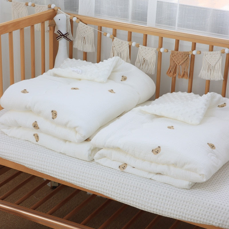 Warm and Cozy Winter Baby Duvet With Filler*