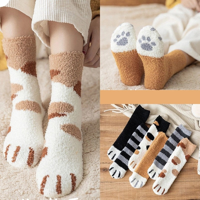 Dreamlikelin Kawaii Cartoon White Socks for Women Cute 3d Dog Cat Paw Pattern Female Fleece Warm Funny Socks Home Floor Sleeping*